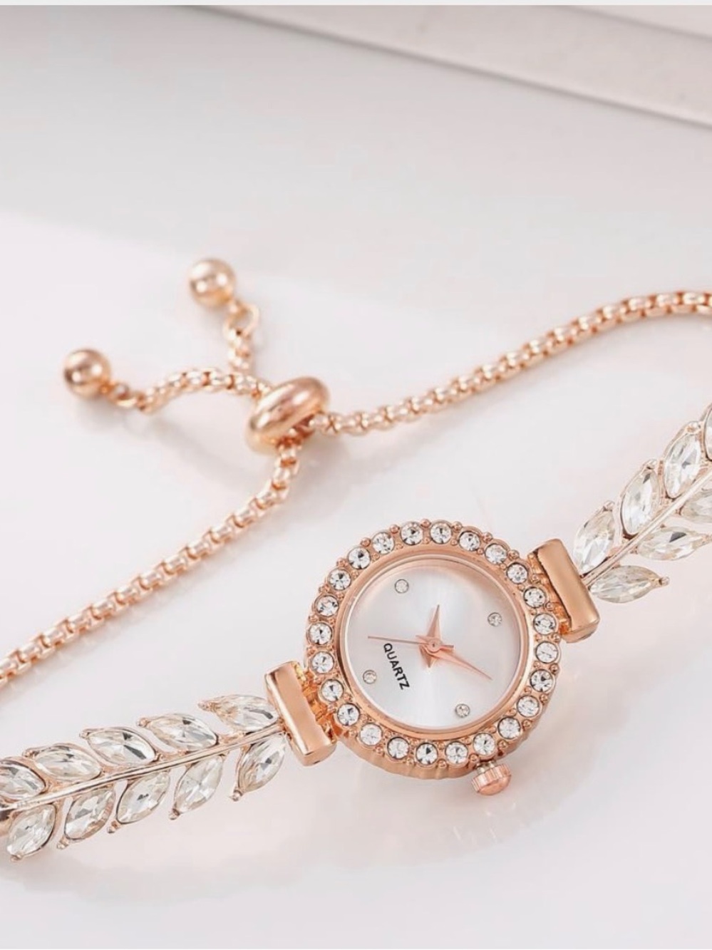 Rose Gold Crystal Bracelet Watch - Women's Fashion Quartz